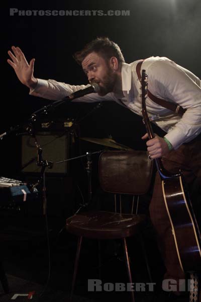 MUGISON - 2010-02-21 - PARIS - La Maroquinerie - 